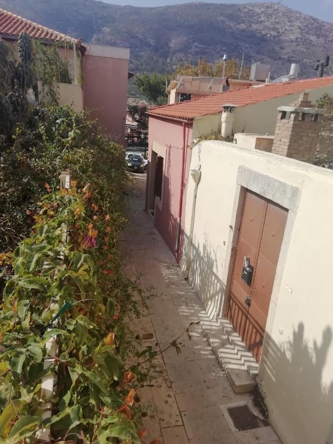 "Eirini" Traditional House Creta Archanes, Αρχάνες Σπίτι Zewnętrze zdjęcie